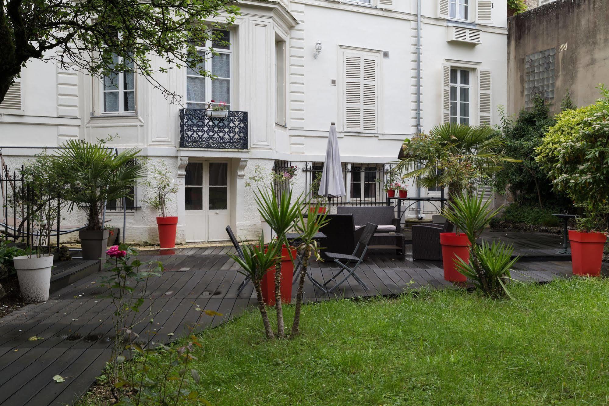 La Demeure D'Eirene Bed & Breakfast Troyes Exterior photo